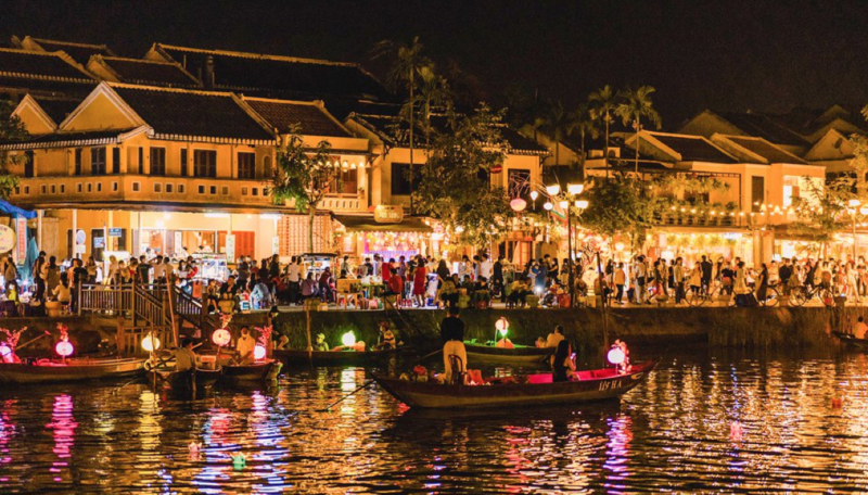Traditional vietnamese games