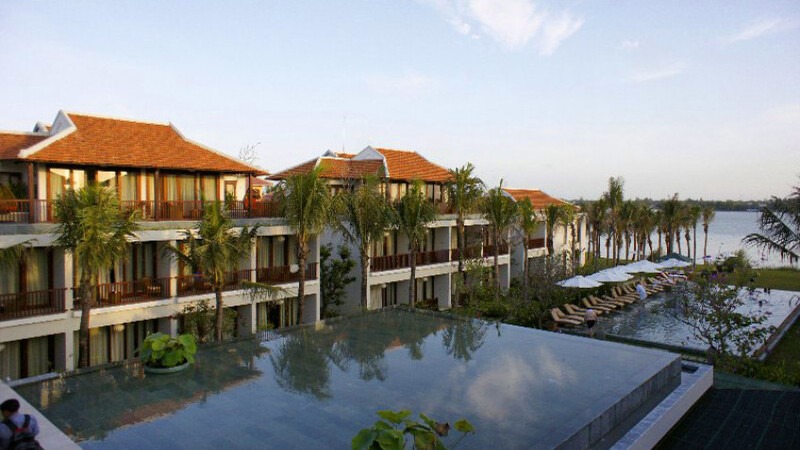 Riverside-hotels-in-Hoi-An