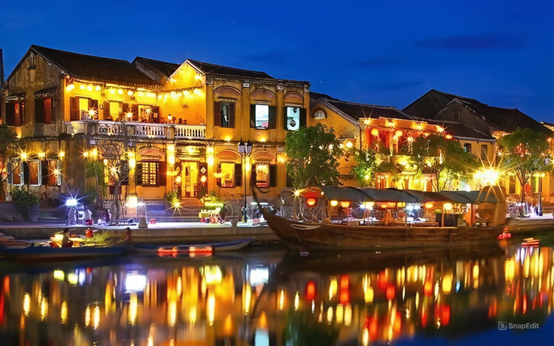 traveling alone in Hoi An