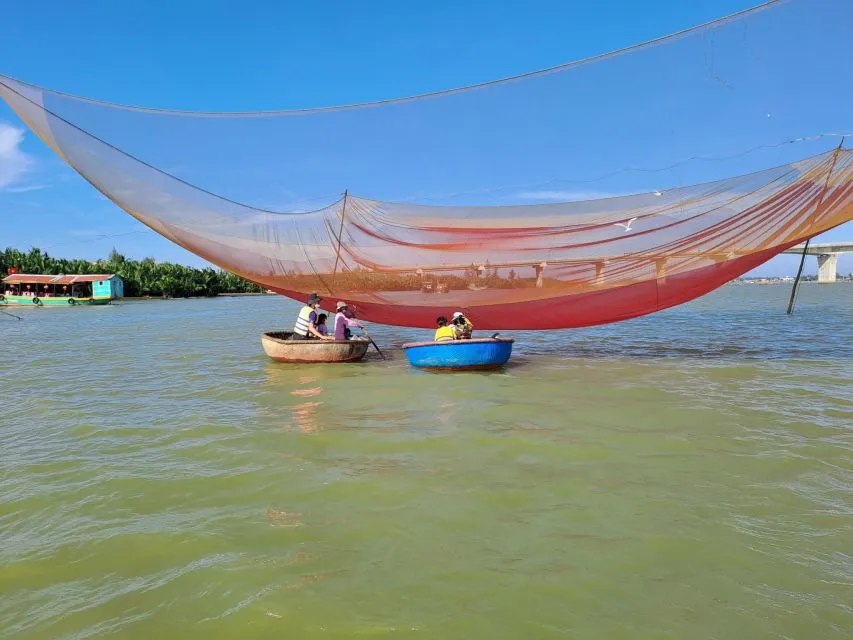 Bamboo Basket Boat Tour
